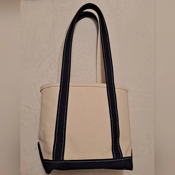 L.L. Bean Cream & Navy Blue Boat & Tote Bag Extra Long Shoulder Straps Handles - Picture 2 of 13